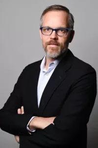 Portrait de Dr. Steffen Petersen